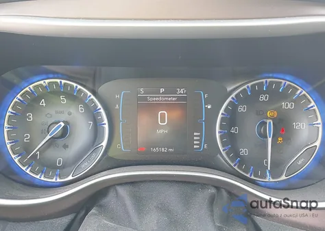 2017 Chrysler Pacifica Touring из США, поврежденный, VIN 2C4RC1DG0HR747952